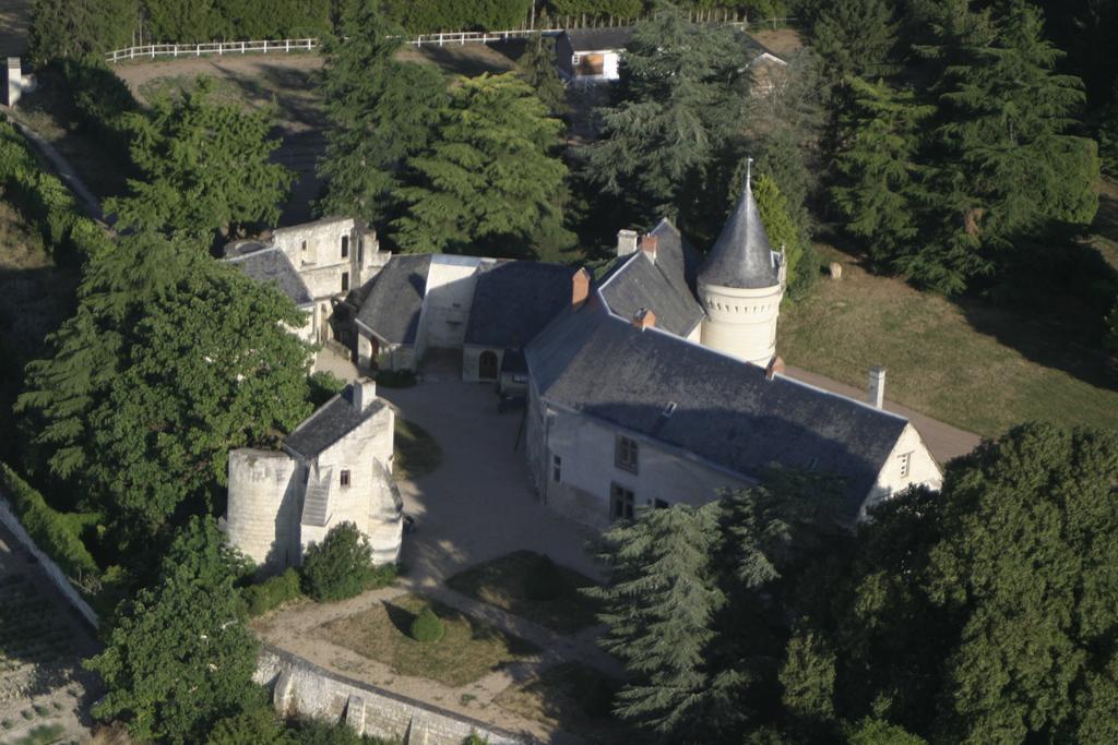 Bed and Breakfast Chateau De La Roche Martel Roiffé Exteriér fotografie