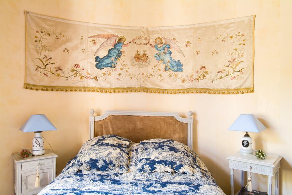 Bed and Breakfast Chateau De La Roche Martel Roiffé Pokoj fotografie
