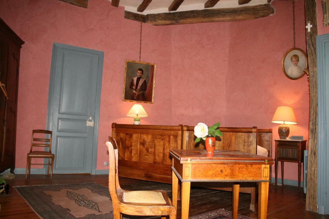 Bed and Breakfast Chateau De La Roche Martel Roiffé Exteriér fotografie